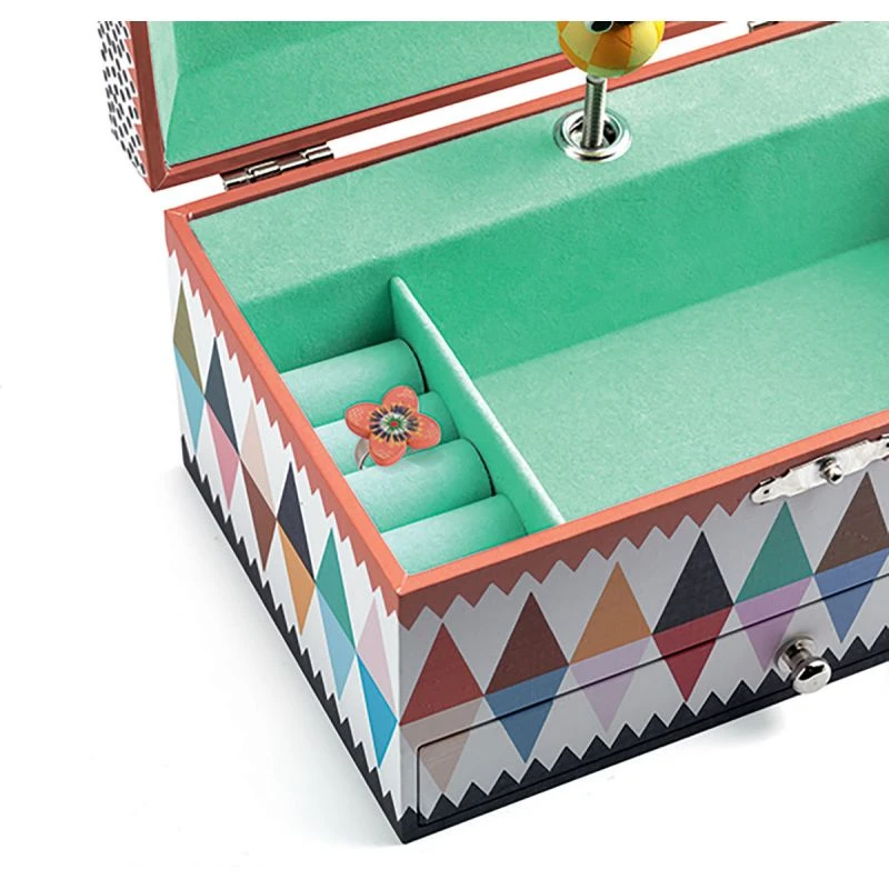 Djeco Boîte à Bijoux Musicale La Chanson Du Panda 2 Djeco Boîte à Bijoux Musicale La Chanson Du Panda – Image 2